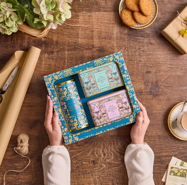 ST01 Dárková sada 2 x  anglické čaje a 1 x cornwallské sušenky 